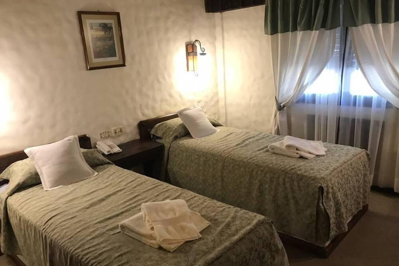 Hosteria La Posta Del Cazador San Martín de los Andes Exteriér fotografie