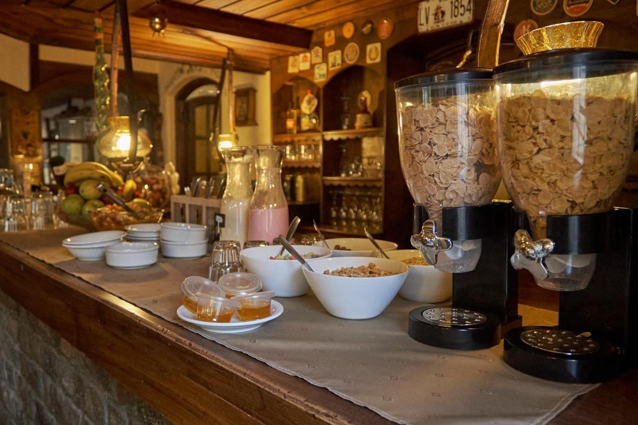 Hosteria La Posta Del Cazador San Martín de los Andes Exteriér fotografie